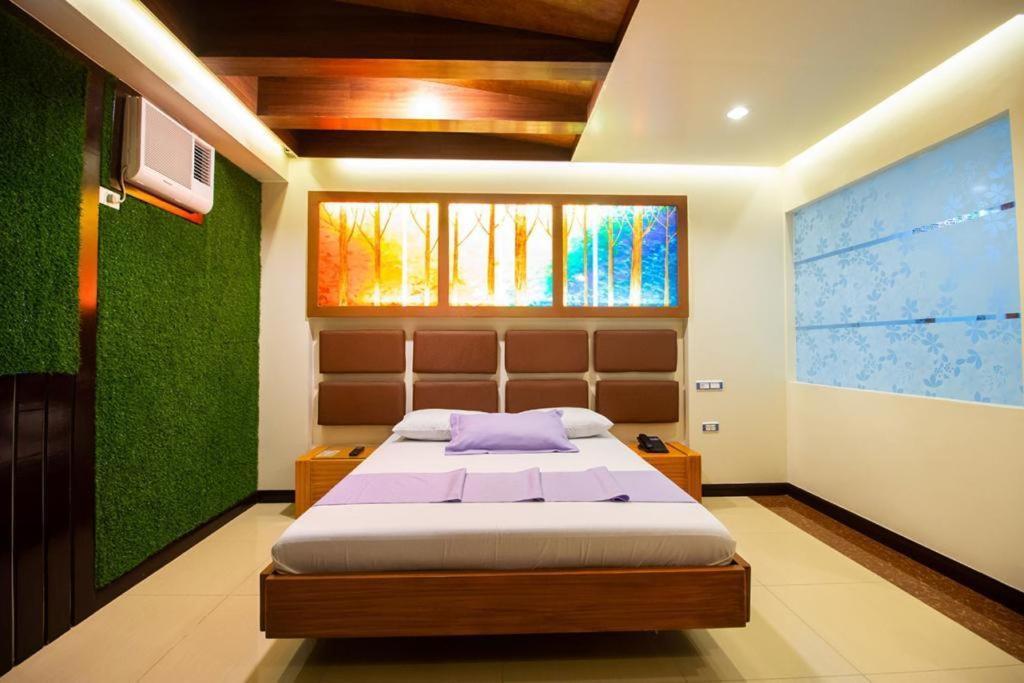 Hotel Dreamworld Las Piñas 외부 사진